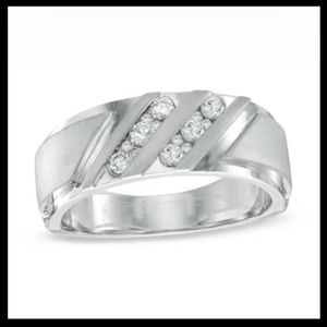 Zales Men’s diamond wedding band